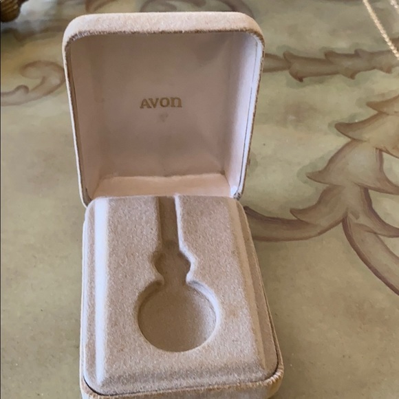Avon designer 17 jewel watch with chain and case - Picture 6 of 12